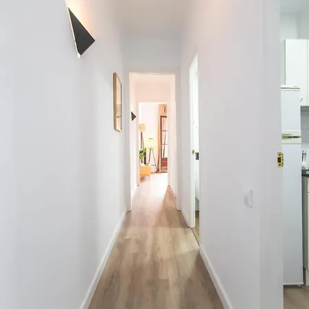 43Apar1010- Super Centric Apartment In Barcelona - Exterior photo